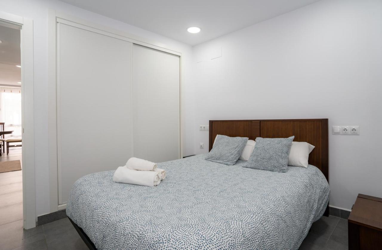 Playa Carihuela Apartamentos El Carmen ตอร์เรโมลิโนส ภายนอก รูปภาพ