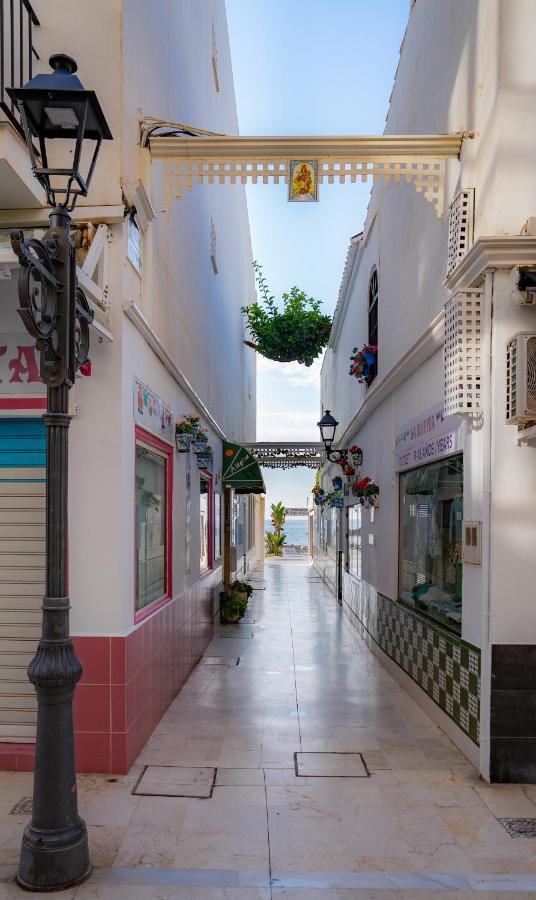 Playa Carihuela Apartamentos El Carmen ตอร์เรโมลิโนส ภายนอก รูปภาพ