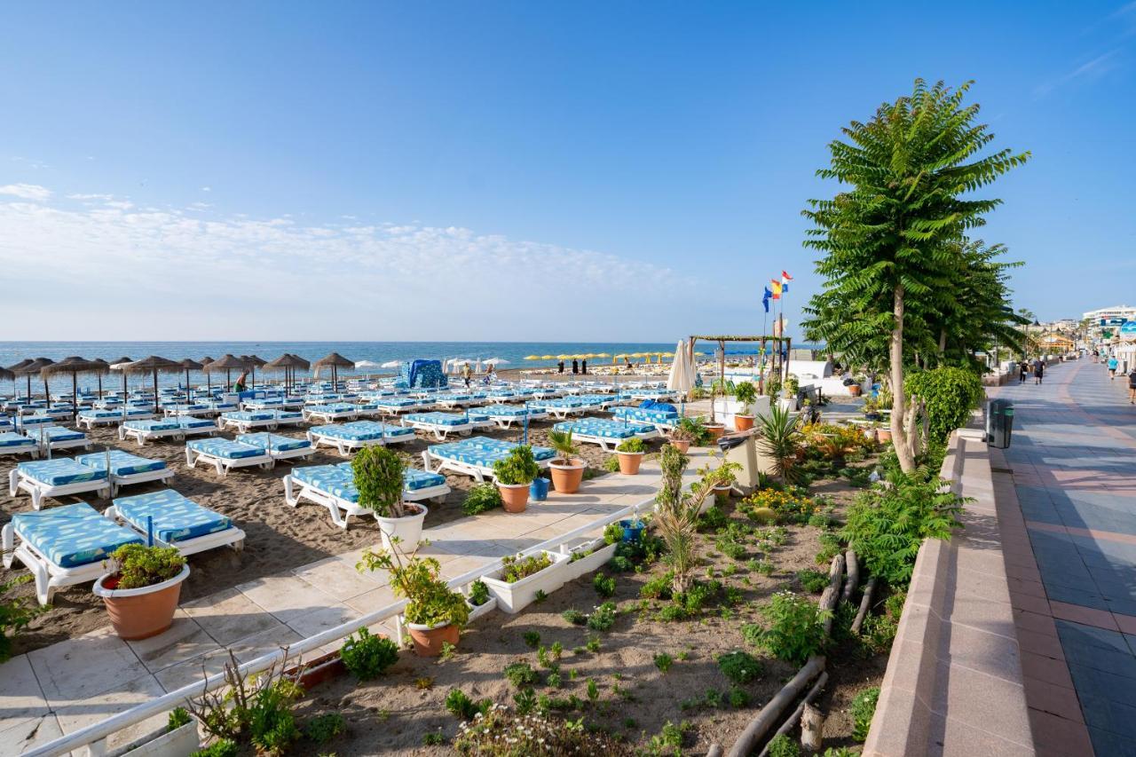 Playa Carihuela Apartamentos El Carmen ตอร์เรโมลิโนส ภายนอก รูปภาพ